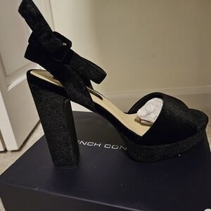 French Connection Black Velvet Heels, Size 9.